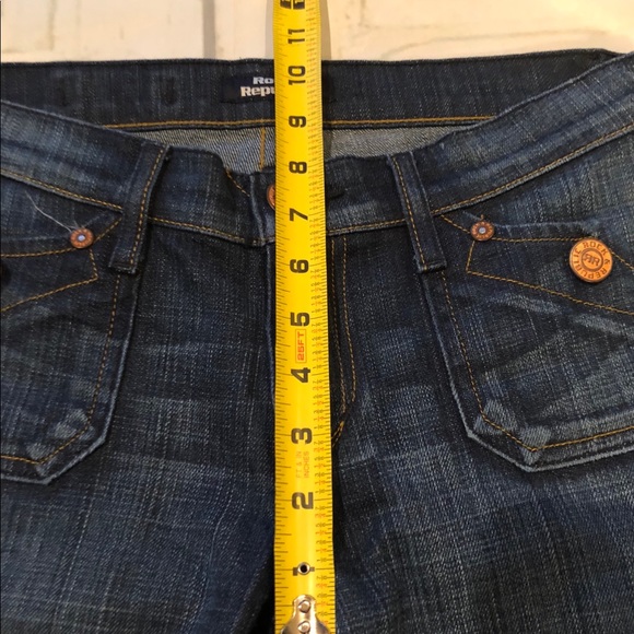 Rock & Republic Flare Leg Jeans 27 flap pockets - Picture 6 of 8